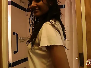 Indian Teen Divya Shaking Hot Nuisance In Shower