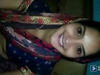 Pizza delivery boy found Indian hot girl unparalleled and fucked her.